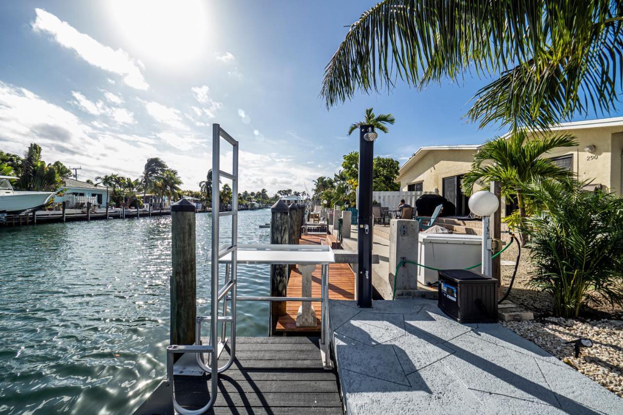 Newly Renovated 3Br2Ba Duplex With Private Dock Villa Key Colony Beach Exterior photo